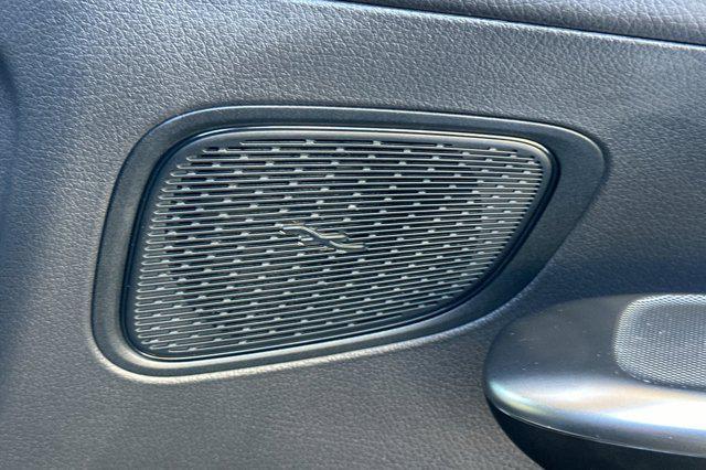 new 2024 Mercedes-Benz GLC 300 car