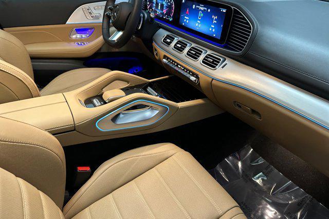 new 2025 Mercedes-Benz GLS 450 car, priced at $108,725