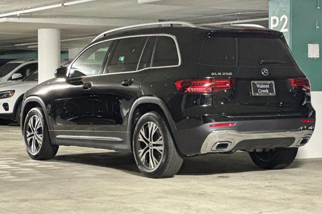 new 2026 Mercedes-Benz GLB 250 car, priced at $47,255