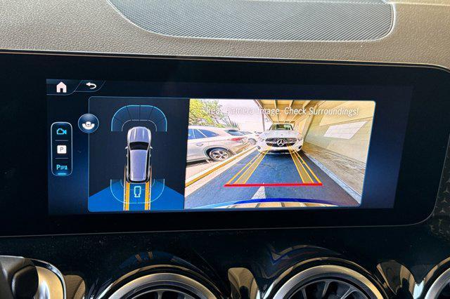 new 2025 Mercedes-Benz GLB 250 car, priced at $51,395