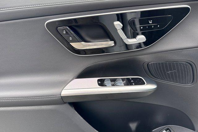 new 2025 Mercedes-Benz GLC 350e car, priced at $67,545
