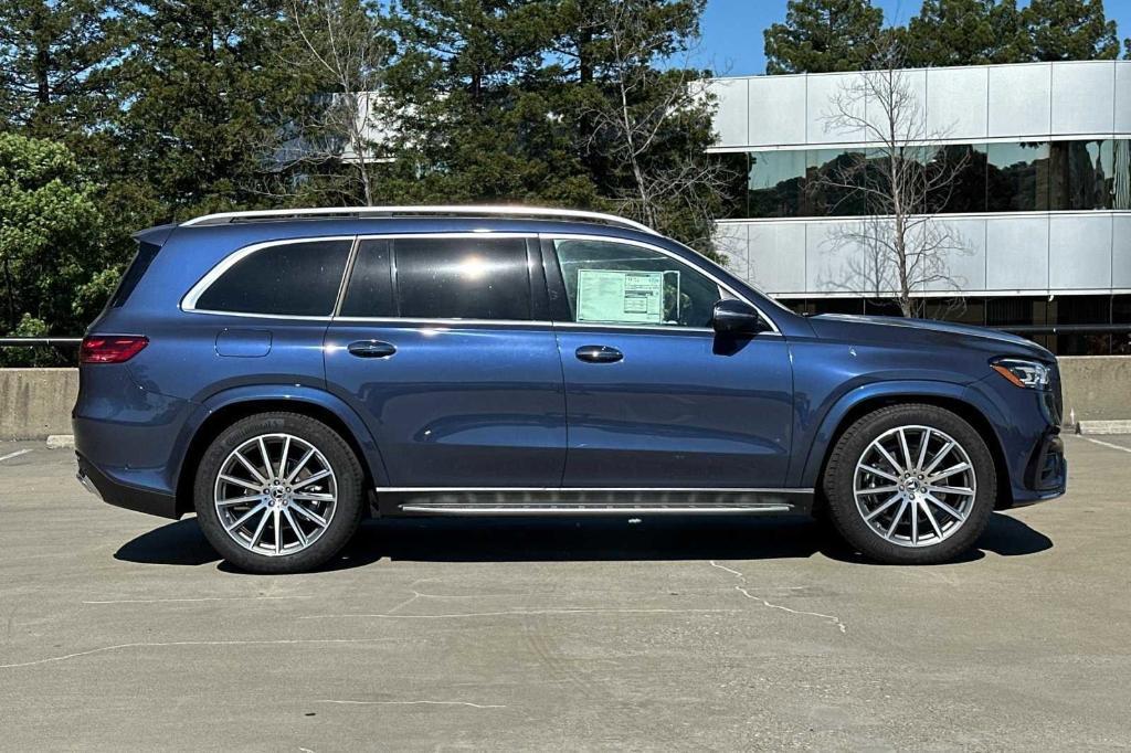 new 2024 Mercedes-Benz GLS 580 car, priced at $118,730