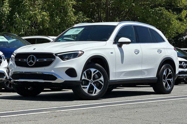 new 2025 Mercedes-Benz GLC 350e car, priced at $63,195