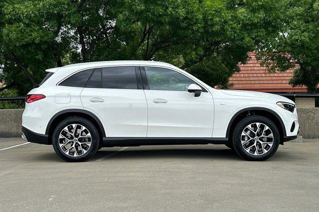 new 2025 Mercedes-Benz GLC 350e car, priced at $61,895