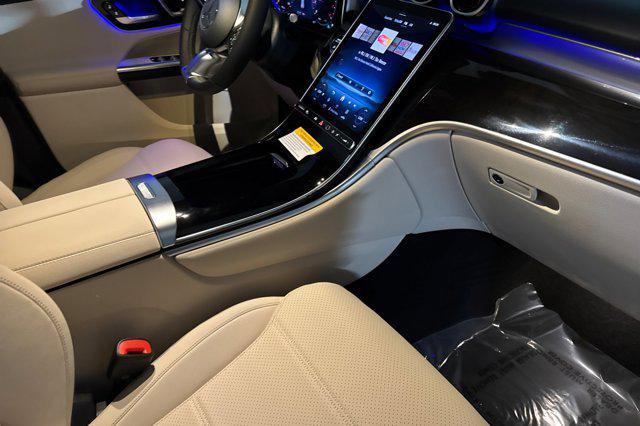 new 2025 Mercedes-Benz GLC 300 car, priced at $55,820