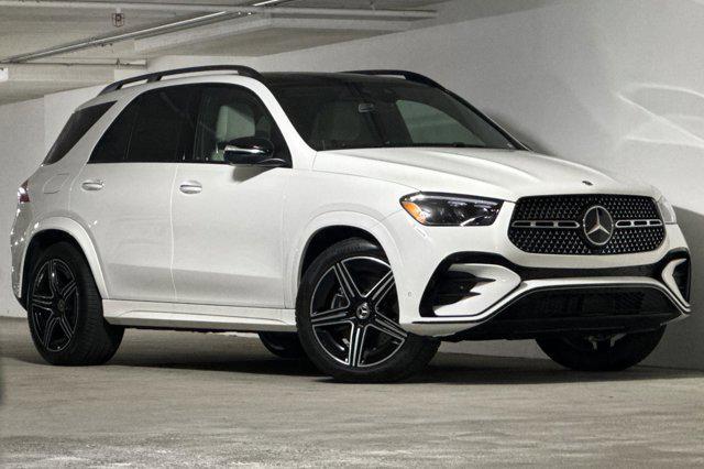 new 2025 Mercedes-Benz GLE 450 car, priced at $84,915