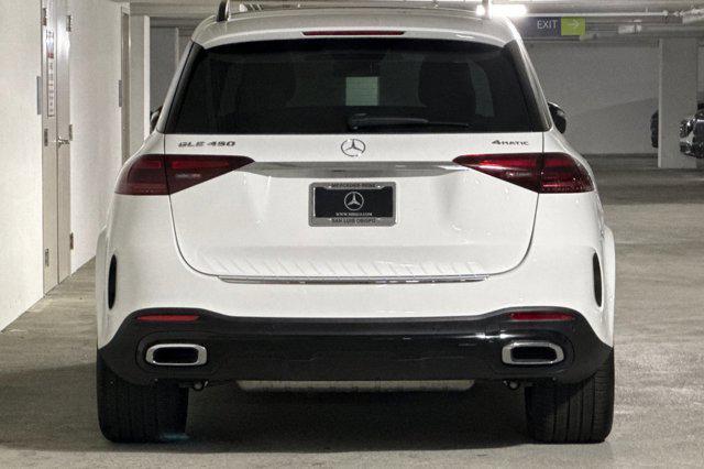 new 2025 Mercedes-Benz GLE 450 car, priced at $84,915