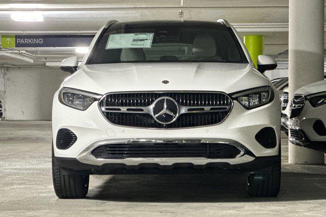 new 2025 Mercedes-Benz GLC 300 car, priced at $55,745