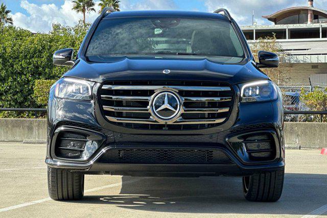 new 2025 Mercedes-Benz GLS 450 car, priced at $98,325