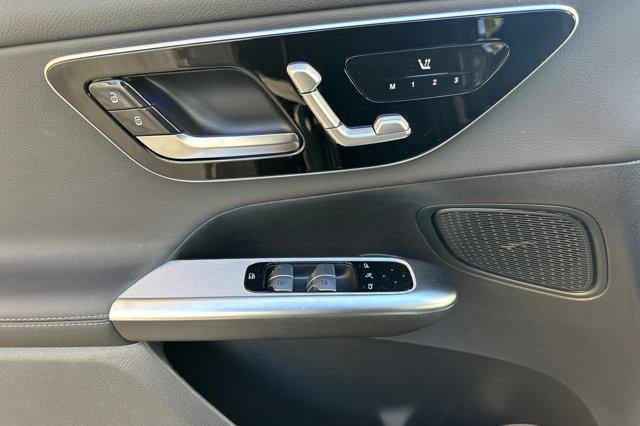 new 2025 Mercedes-Benz GLC 350e car, priced at $63,195