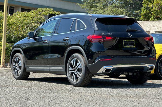 new 2025 Mercedes-Benz GLA 250 car, priced at $45,845