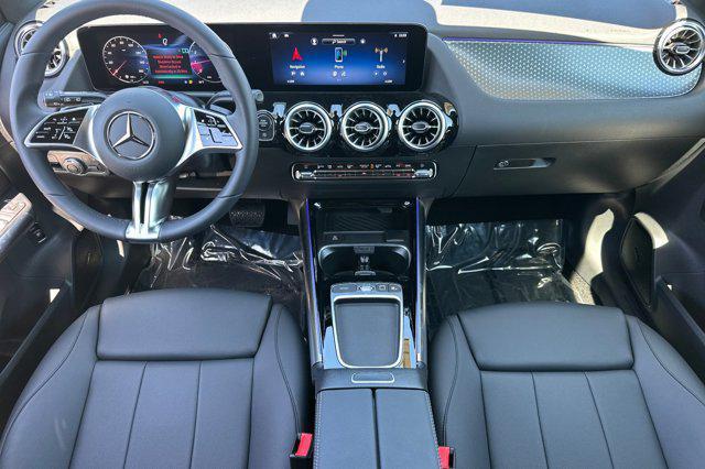 new 2025 Mercedes-Benz GLA 250 car, priced at $45,845