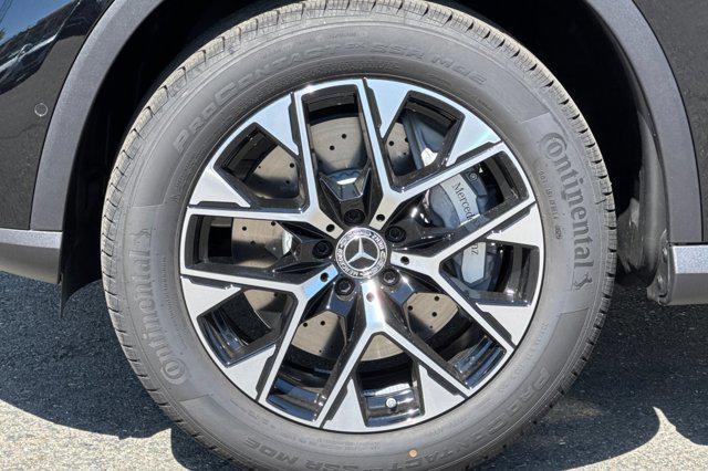 new 2025 Mercedes-Benz GLC 350e car, priced at $63,650