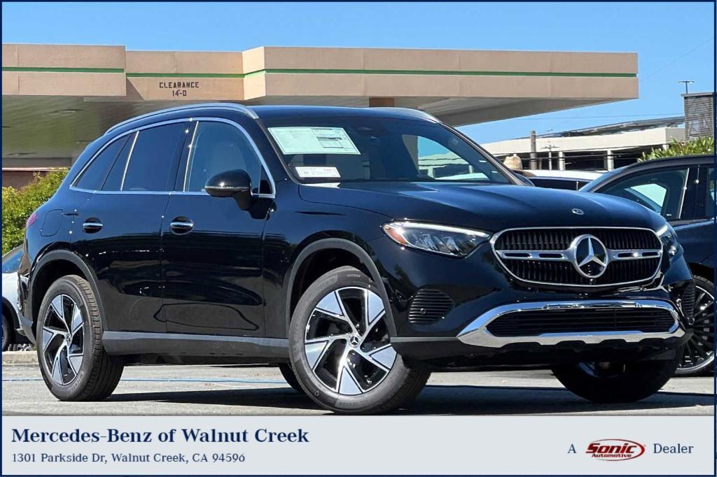 new 2024 Mercedes-Benz GLC 300 car, priced at $53,835