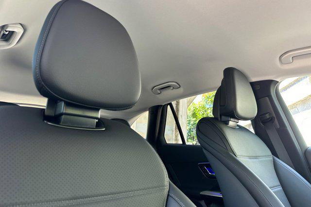 new 2025 Mercedes-Benz GLC 350e car, priced at $61,245