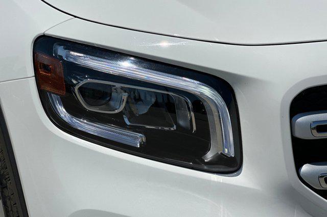 used 2023 Mercedes-Benz GLB 250 car, priced at $30,999