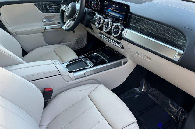 new 2025 Mercedes-Benz GLB 250 car, priced at $50,645