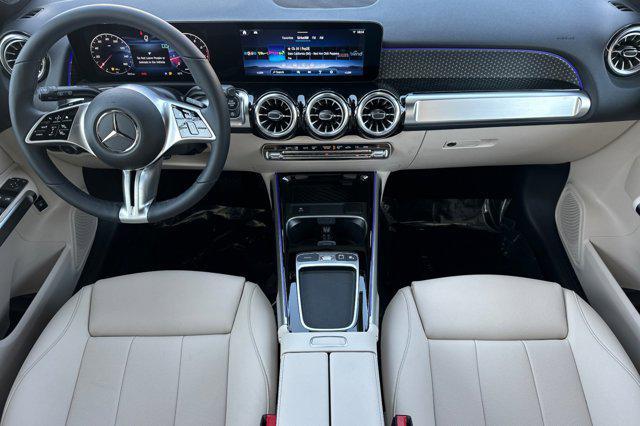 new 2025 Mercedes-Benz GLB 250 car, priced at $50,645