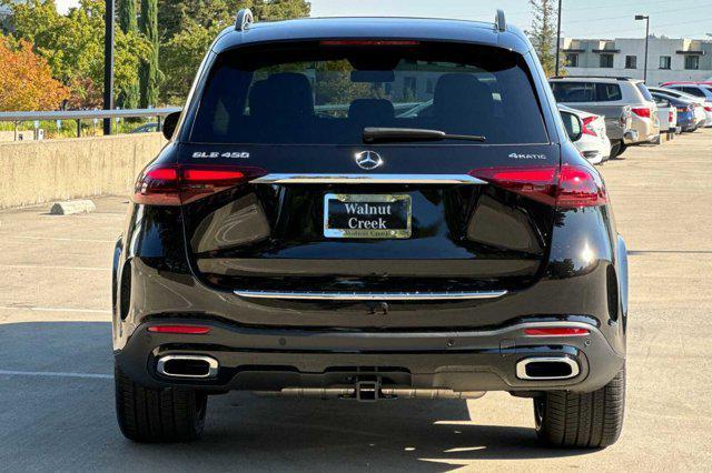 new 2025 Mercedes-Benz GLE 450 car, priced at $81,205