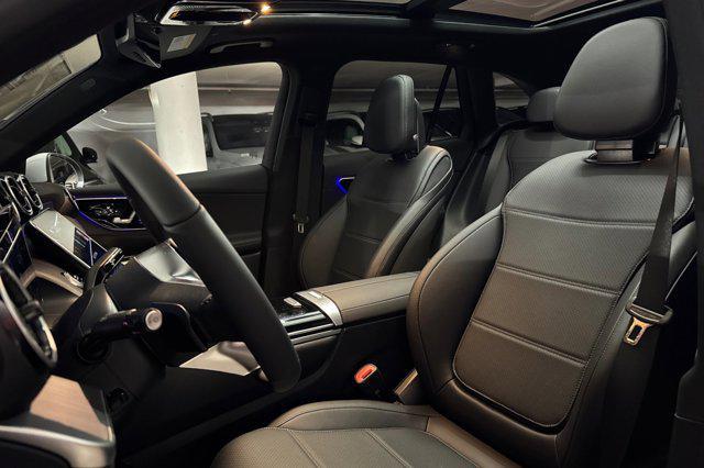 new 2026 Mercedes-Benz GLC 300 car
