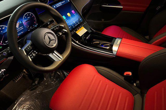 new 2025 Mercedes-Benz GLC 300 car, priced at $60,325