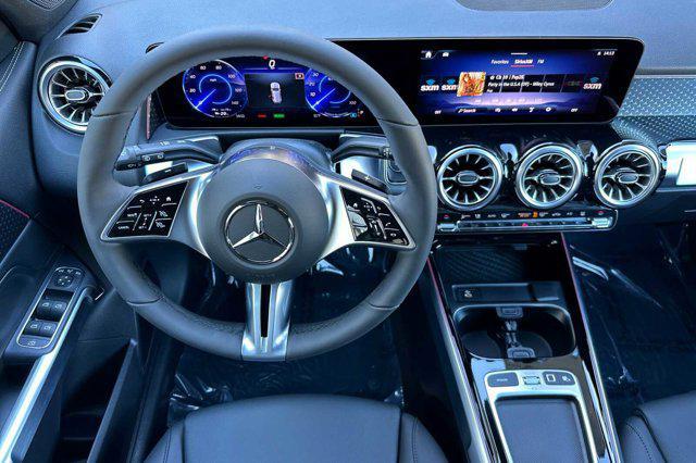 new 2025 Mercedes-Benz EQB 250 car, priced at $56,095