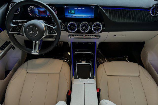 new 2025 Mercedes-Benz GLA 250 car, priced at $46,595