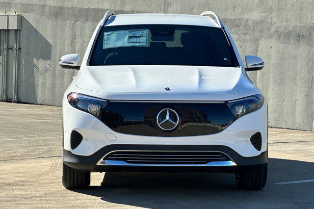 new 2024 Mercedes-Benz EQB 300 car, priced at $58,625