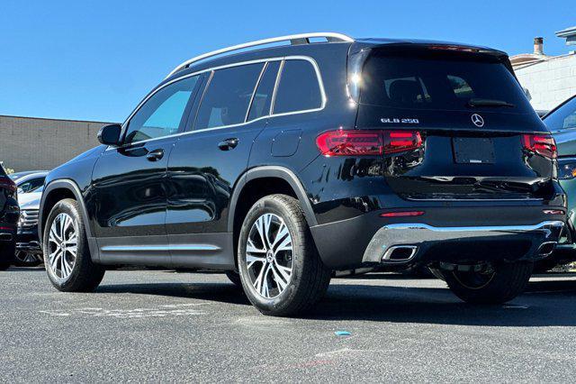 new 2026 Mercedes-Benz GLB 250 car, priced at $45,755