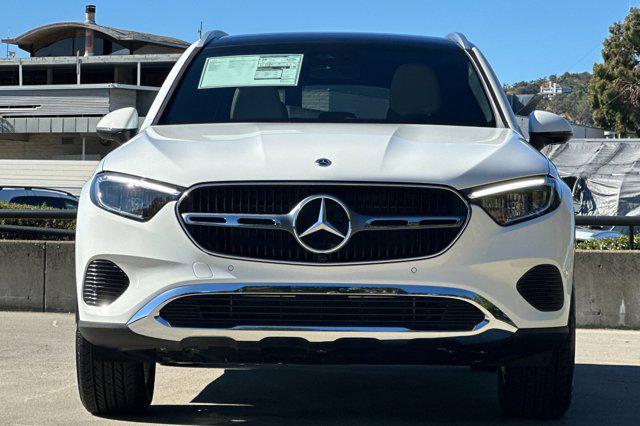 new 2025 Mercedes-Benz GLC 300 car, priced at $54,445