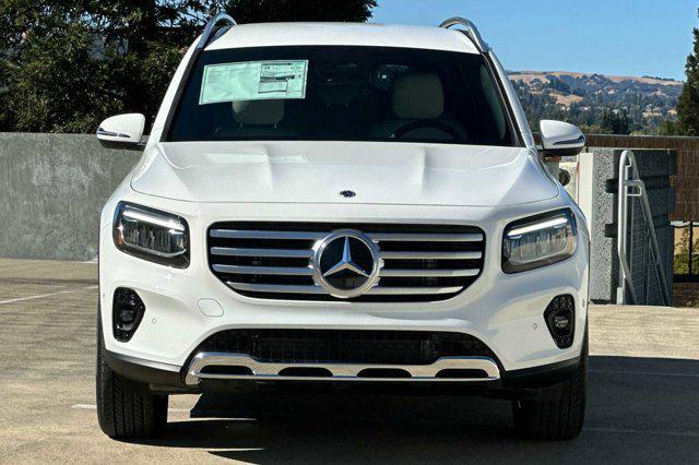 new 2025 Mercedes-Benz GLB 250 car, priced at $48,345