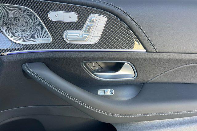 new 2025 Mercedes-Benz AMG GLE 53 car, priced at $101,365