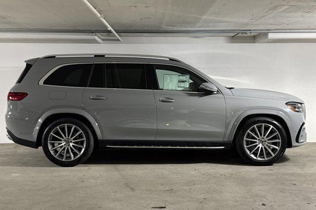 new 2025 Mercedes-Benz GLS 450 car, priced at $101,275