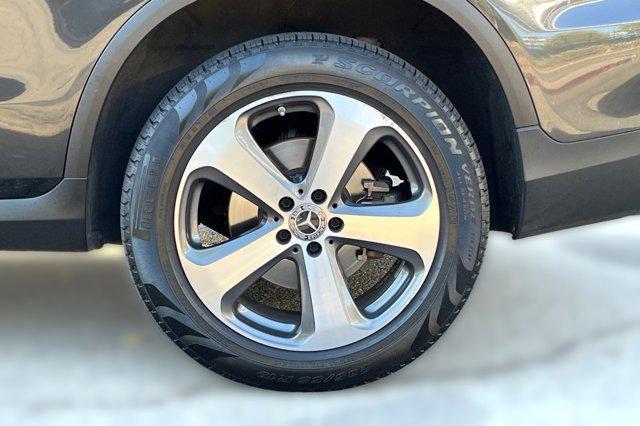 used 2020 Mercedes-Benz GLC 300 car, priced at $15,999