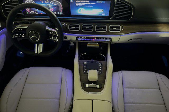 new 2025 Mercedes-Benz GLS 450 car, priced at $103,345