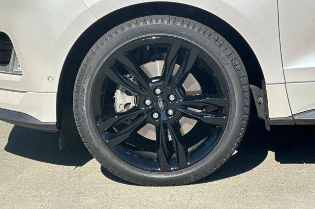 used 2019 Ford Edge car, priced at $19,988