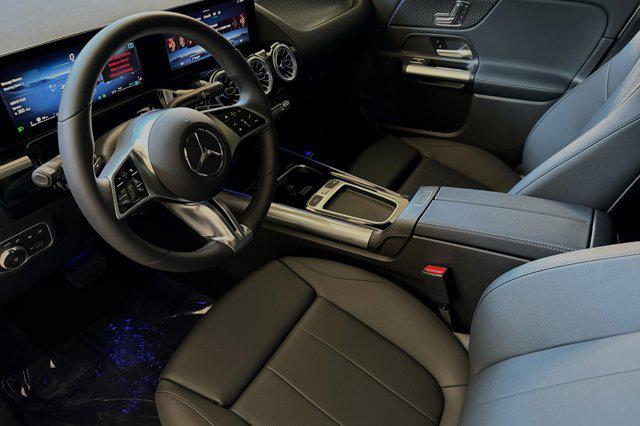 new 2025 Mercedes-Benz GLA 250 car, priced at $47,685