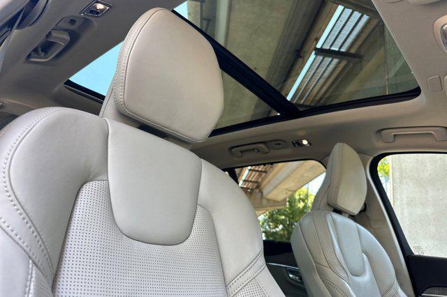 used 2022 Volvo XC90 car, priced at $38,586