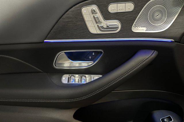 new 2025 Mercedes-Benz GLS 450 car, priced at $105,815