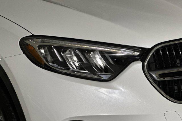 new 2026 Mercedes-Benz GLC 300 car