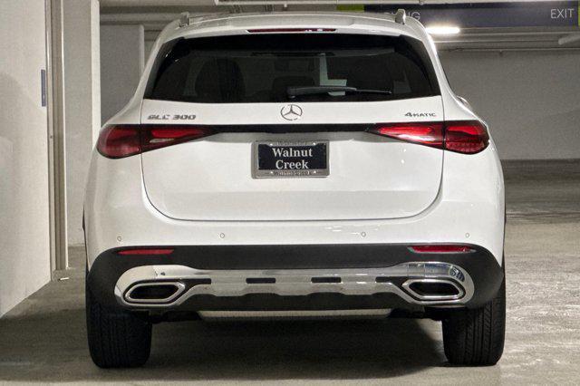 new 2026 Mercedes-Benz GLC 300 car