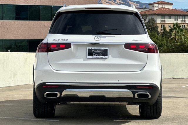 new 2025 Mercedes-Benz GLS 450 car, priced at $90,545