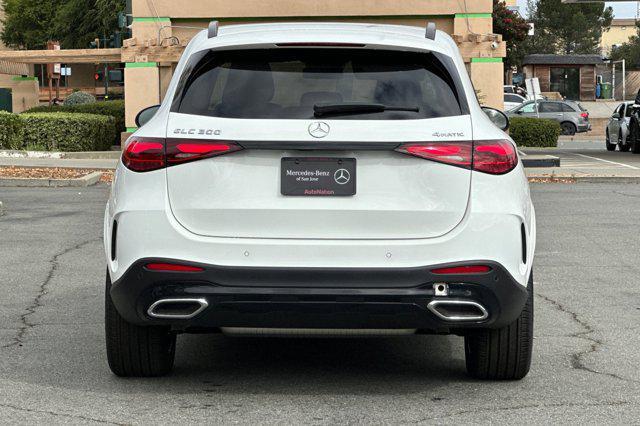 new 2025 Mercedes-Benz GLC 300 car, priced at $56,520