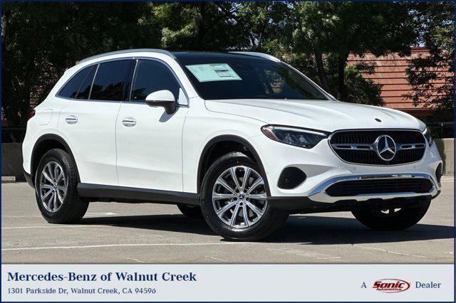 new 2025 Mercedes-Benz GLC 300 car, priced at $54,095