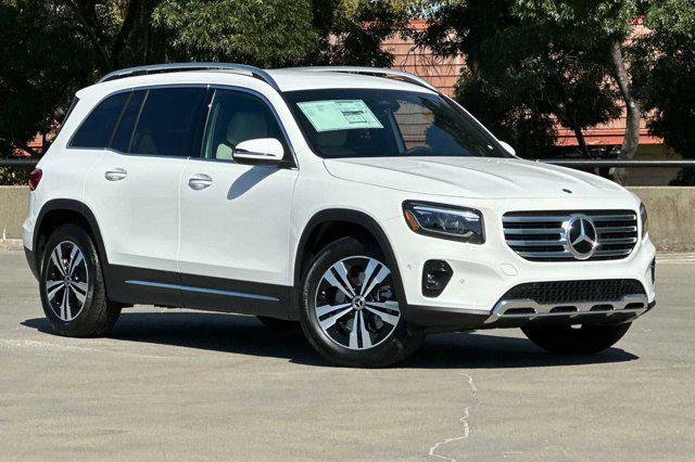 new 2025 Mercedes-Benz GLB 250 car, priced at $47,145