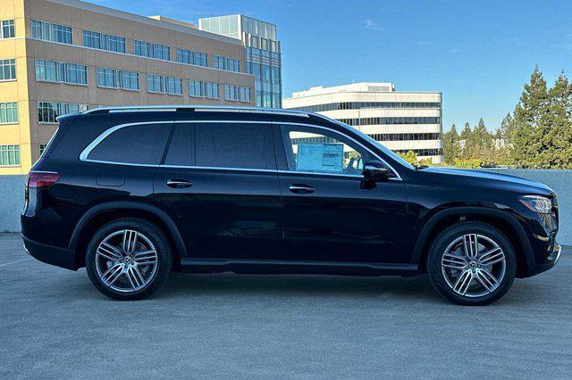 new 2025 Mercedes-Benz GLS 450 car, priced at $92,615