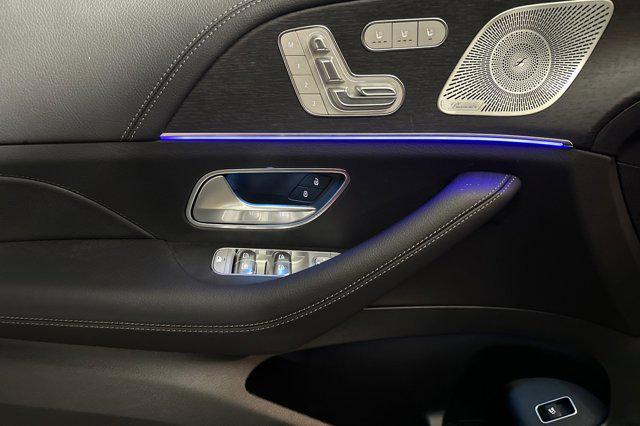 new 2025 Mercedes-Benz GLS 450 car, priced at $101,675