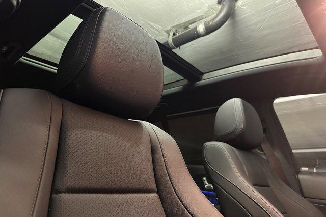 new 2025 Mercedes-Benz GLS 450 car, priced at $101,675