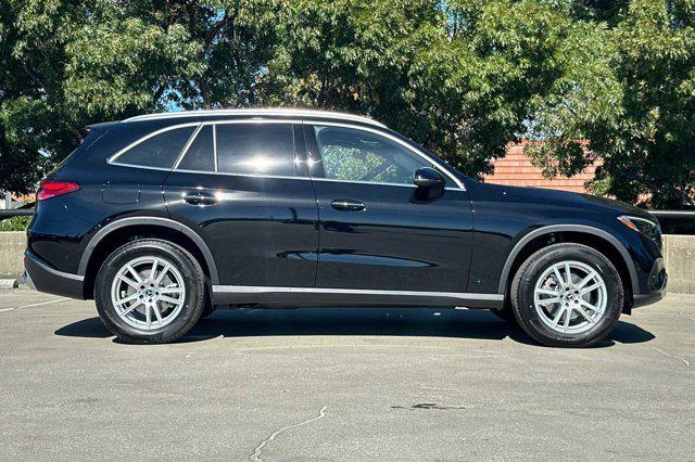 new 2025 Mercedes-Benz GLC 300 car, priced at $54,895