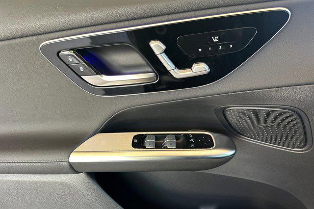 new 2025 Mercedes-Benz GLC 350e car, priced at $61,895